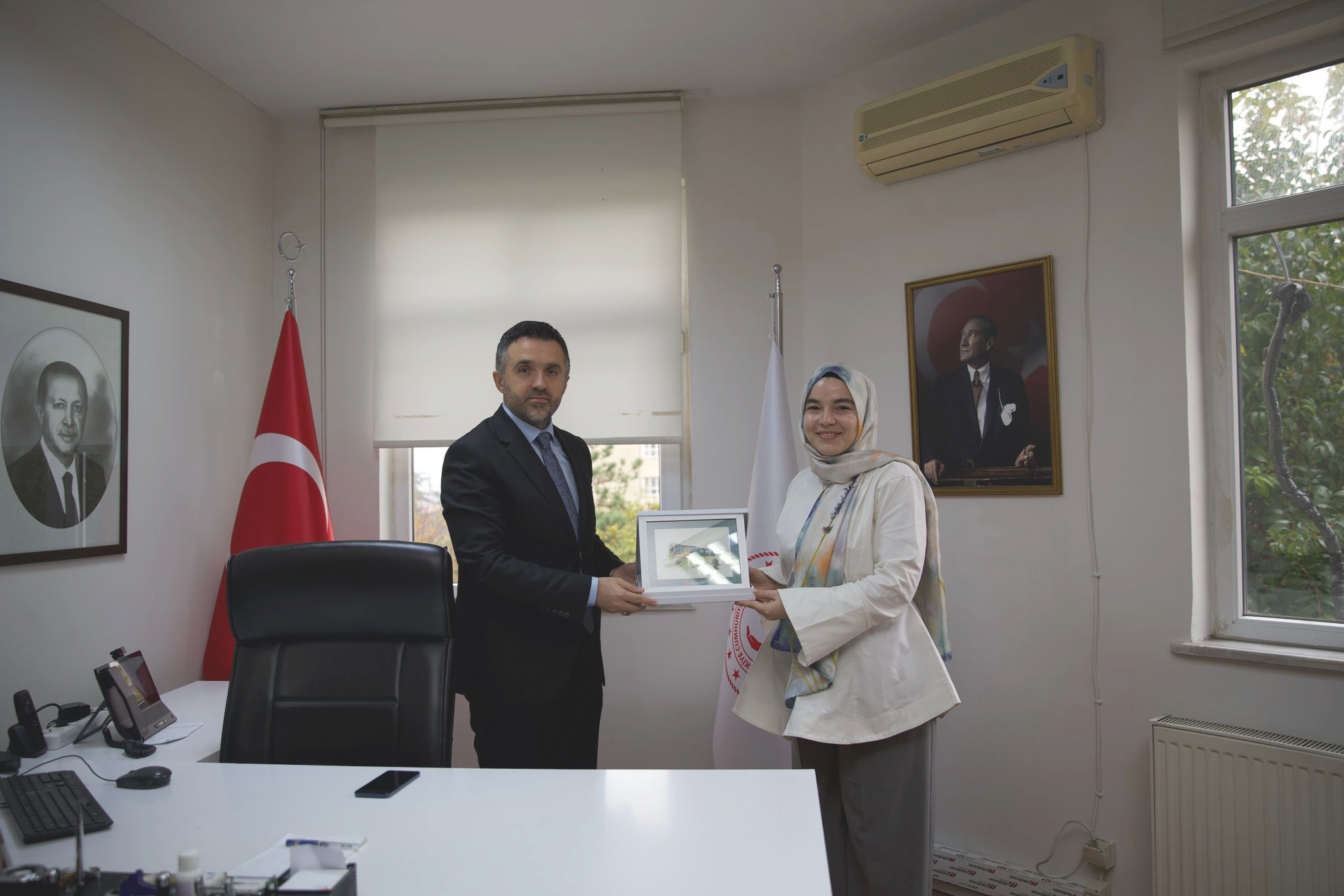 Fatih Sultan Mehmet Vakıf Üniversitesi PDR Uygulama Merkezi Müdürü Sn. Sümeyra ÖZDEMİR’den İl Müdürümüz Sn. Ömer TURAN’a Ziyaret