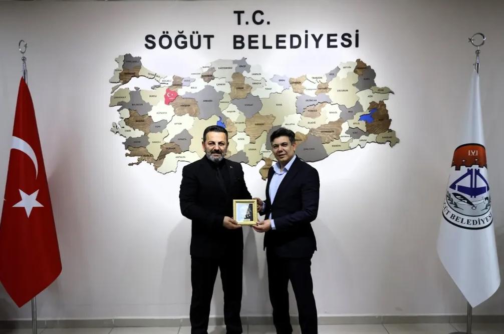 İl Müdürümüz Nejat İLHAN, Söğüt Belediye Başkanı Sayın Ferhat DURGUT'u Makamında Ziyaret Etti