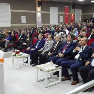 “25 Kasım Kadına Yönelik Şiddete Karşı Uluslararası Mücadele Günü” Programı İl Müdürlüğümüzde Gerçekleşmiştir - fotoğraf 2