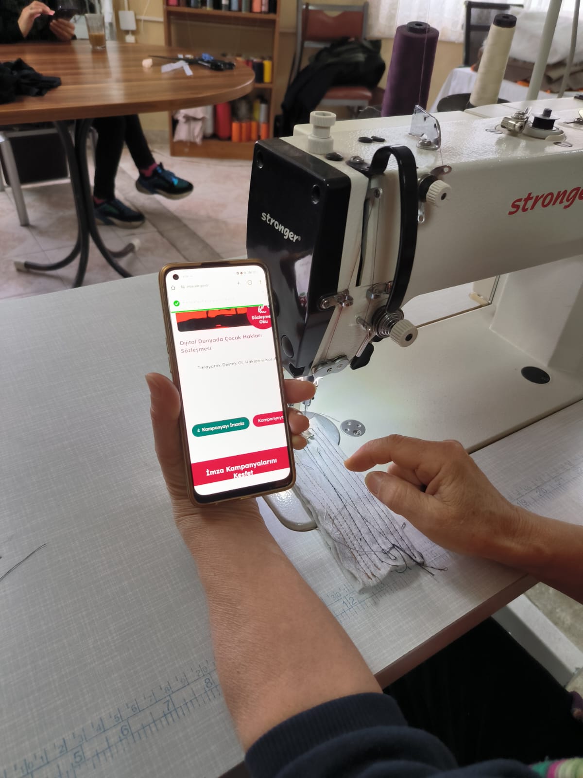 Dijital Dünyada Çocuk Hakları Sözleşmesi Bilgilendirmesi Yapıldı.