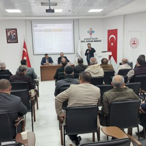 Muhtarlarımızla Sivil Toplum Merkezi’nde (STM) “Bağımlılıkla Mücadelede Batman Modeli  Çalıştayı" - fotoğraf 4
