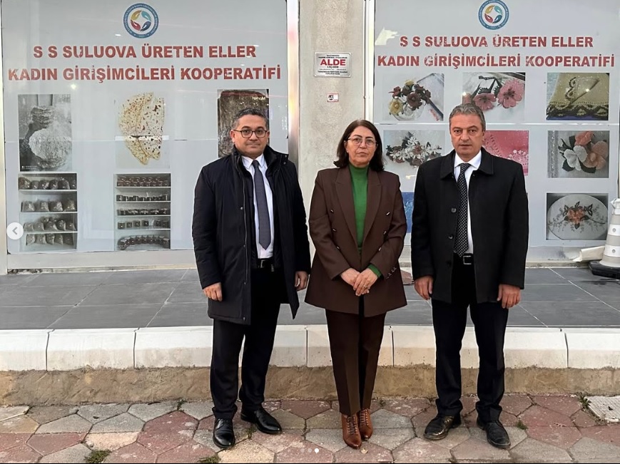İl Müdürümüz Sayın Adem Yücel Suluova Üreten Eller Kadın Girişimcileri Koop. Ziyaret etti.
