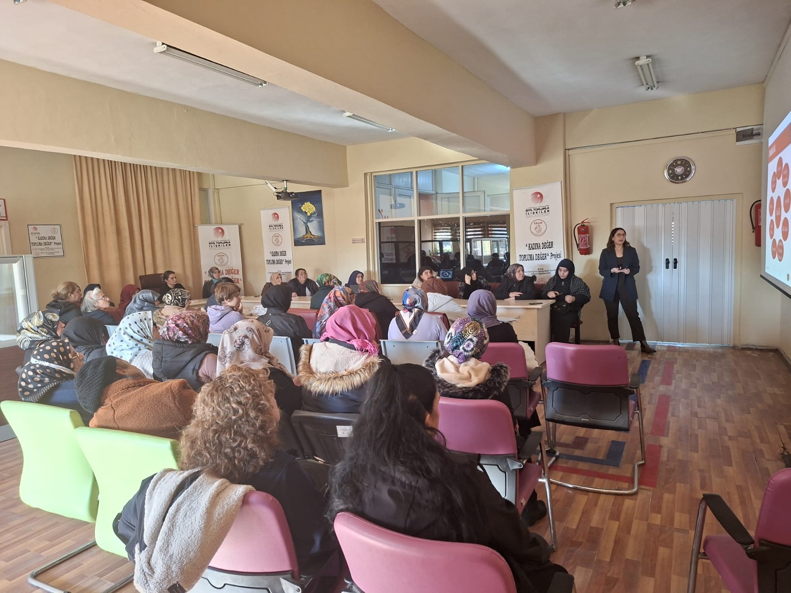 Aile İçi Şiddet Konulu Eğitim Düzenlendi.