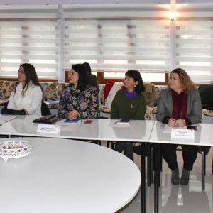 Kadın Güçlenirse Toplum Güçlenir: Şiddetle Mücadele İl Kurulu Toplantısı Gerçekleştirildi - fotoğraf 4