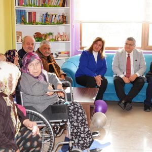 2025 Aile Yılı Kapsamında Huzurevinde Moral Etkinliği - fotoğraf 2