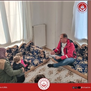 İl Müdürlüğümüze bağlı Kuruluşumuz Sosyal Hizmet Merkezi Müdürlüğünden Sosyal ve Ekonomik  Destek Hizmeti alan 4 ve üzeri çocuklu ailelere 2025 Aile Yılı kapsamında personelimiz tarafından hane ziyaretleri gerçekleştirilmiştir. - fotoğraf 1