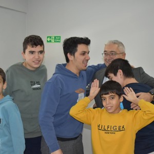 Engelsiz Bir Yıl, Güçlü Yarınlar: İl Müdürümüz Sayın Faruk Uysal Yenice’de Yeni Yıl Heyecanına Ortak Oldu - fotoğraf 2