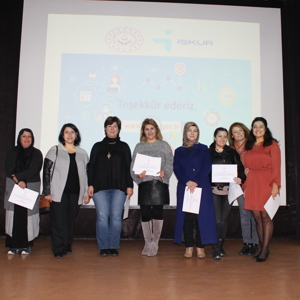 “Finansal Okuryazarlık Ve Kadınların Ekonomik Güçlenmesi" Semineri Düzenlenmiştir. - fotoğraf 10
