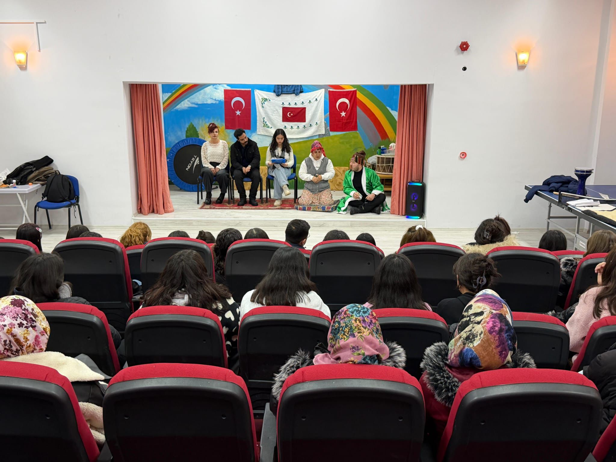 Çocuklarımız İçin Tiyatro Etkinliği