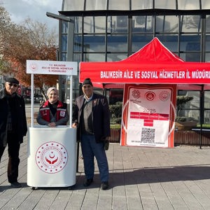 “Dijital Dünyada Çocuk Hakları Sözleşmesi” Konusunda Bilgilendirme Standı Açtık - fotoğraf 1