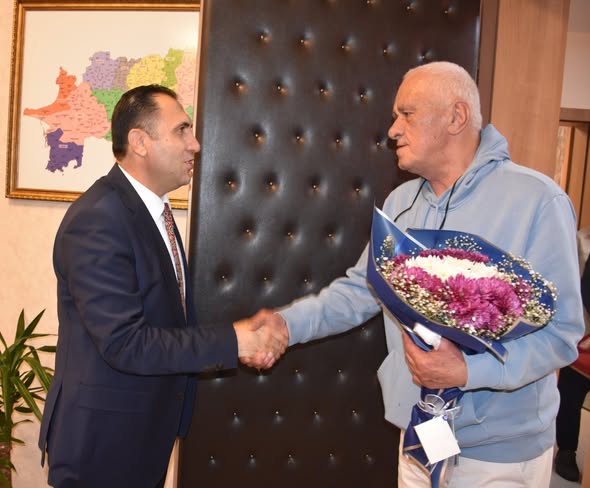 Sultanhisar Huzurevi Müdürümüz ve Huzurevi Sakinleri İl Müdürümüze Ziyareti