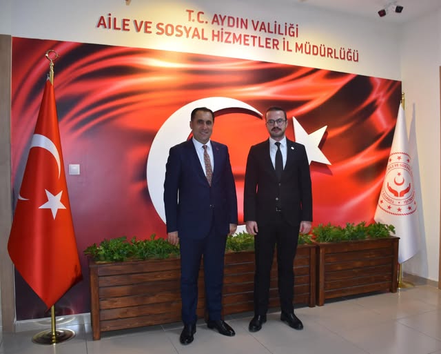 İl Göç İdaresi Müdürü Melik Yasin Saraç, İl Müdürümüz İlkay Türkoğlu’na hayırlı olsun ziyaretinde bulundu.