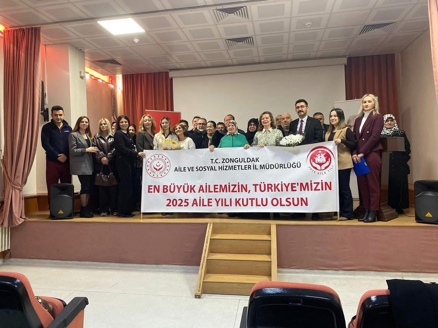 “Bakanlığımız Hizmet Modelleri Eğitimi” ve “Stres Yönetimi Eğitimi” Verilmiştir.