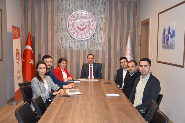  İnşaat ve Yatırım Hizmetleri Birimi ile bir araya gelerek 2025 yılı değerlendirme toplantısı