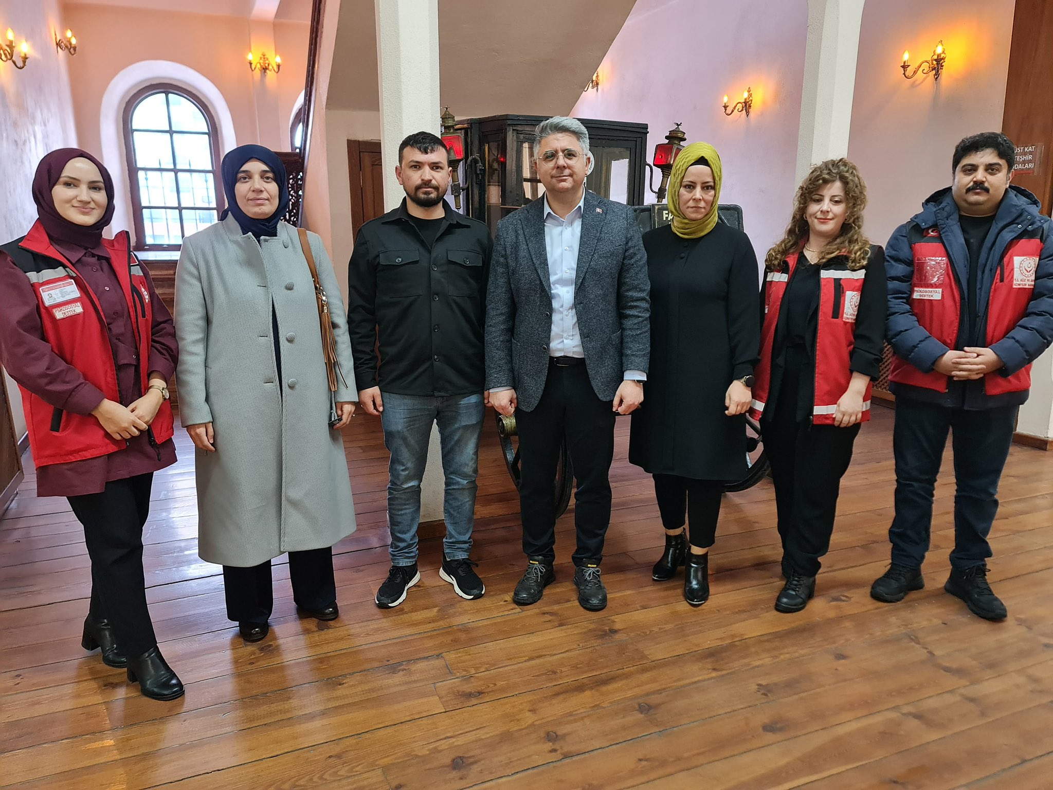 Kahramanlarla Omuz Omuza Projesi Kapsamında Anlamlı Ziyaret