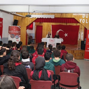 Vatan Ve Kahramanlık Buluşmaları Etkinliği Kapsamında, Kıymetli Şehit Yakınlarımız Erzincan İMKB Müşir Zeki Paşa Ortaokulu Öğrencileriyle bir Araya Geldi.  - fotoğraf 3