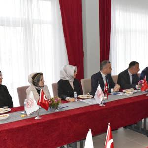 "Güçlendirici Bakım Modeli" İçin Paydaş Kurumlar Bir Arada: Bursa İl Eylem Planı Toplantısı Gerçekleştirildi - fotoğraf 4