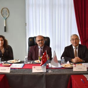 "Güçlendirici Bakım Modeli" İçin Paydaş Kurumlar Bir Arada: Bursa İl Eylem Planı Toplantısı Gerçekleştirildi - fotoğraf 2