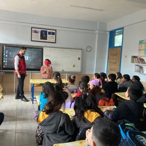 "Beyaz Baston Görme Engelliler Haftası" Kapsamında Farkındalık Eğitimi Düzenlendi - fotoğraf 1