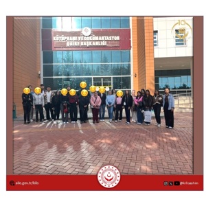 Müdürlüğümüze bağlı hizmet vermekte olan Kilis Sosyal Hizmet Merkezi Müdürlüğü ile Kilis 7 Aralık Üniversitesi iş birliği içerisinde 'Sosyal Duyarlılık Dersi ,Gönüllülük Çalışması ve Topluma Hizmet Uygulamaları' projesi kapsamında bir araya geldik. - fotoğraf 1