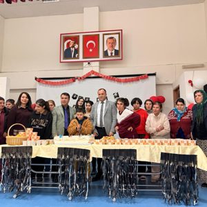Karaköprü Engelsiz Yaşam Merkezimizde Doğum Günü Etkinliği … - fotoğraf 12