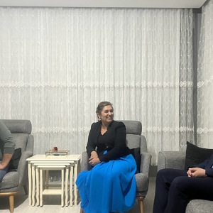 İl Müdürümüz Sayın Emine BÖÇKÜN, Gazimiz Şanver GÜZEL'e Hane Ziyareti Gerçekleştirdi - fotoğraf 1