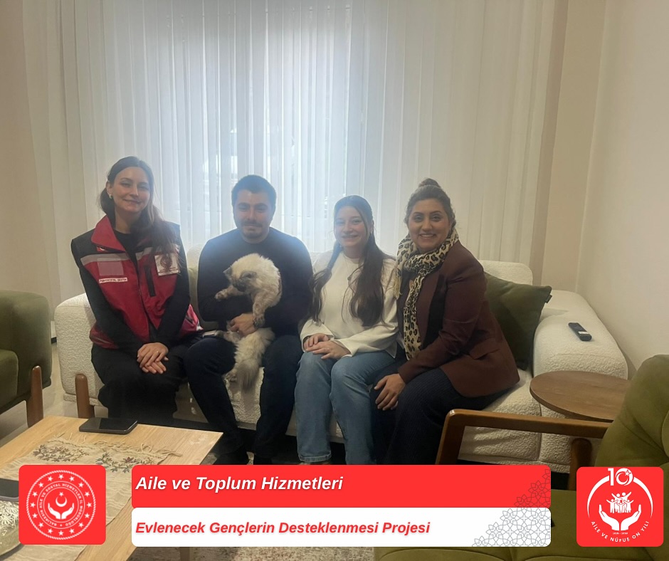 İl Müdürümüz Sayın Emine BÖÇKÜN, Evlenecek Gençlerin Desteklenmesi Projesinden Yararlanan ERDOĞAN Çiftini Ziyaret Etti