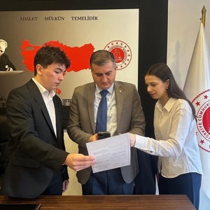 Balıkesir Çocuk Hakları Komitemiz tarafından, Cumhuriyet Başsavcımız Sayın Abdülkadir AKIN'a Ziyaret Gerçekleştirildi - fotoğraf 3