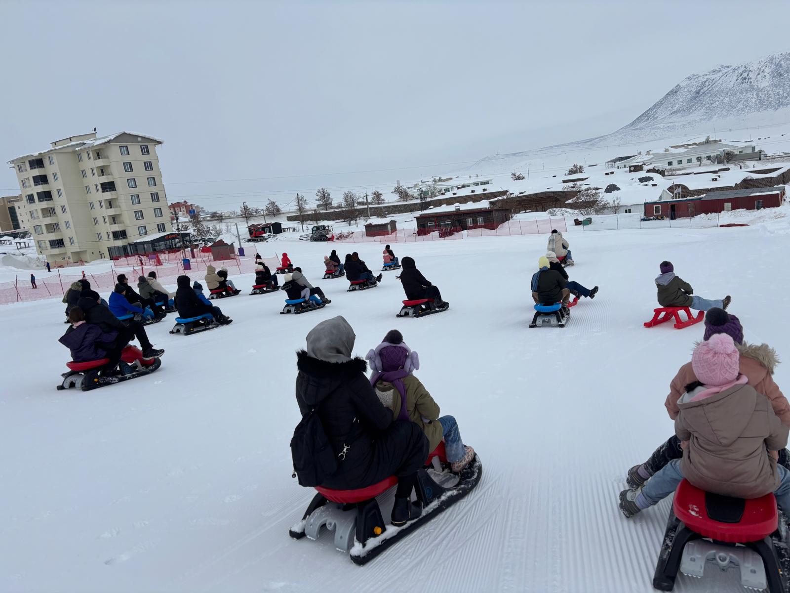 Derslere kısa bir kar molası :)