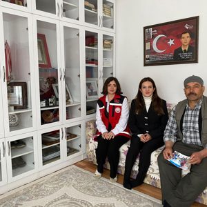 Aziz Şehidimiz İsa Özkan’ın Emanetlerine Vefa Ziyareti - fotoğraf 1