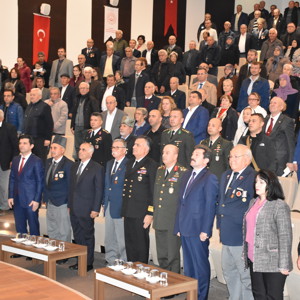 Kıbrıs Gazilerimize Milli Mücadele Madalya ve Beratı Tevcih Töreni Gerçekleştirildi - fotoğraf 1
