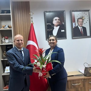İl Müdürümüz Emine BÖÇKÜN, Karesi İlçe Protokolünün Kıymetli Üyelerini Makamında Ağırladı - fotoğraf 2