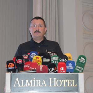 Bursa Belediyeler Birliği ev sahipliğinde “Bursa İRAP 2027–2032 Afet Risk Azaltma Çalıştayı” gerçekleştirildi. - fotoğraf 8