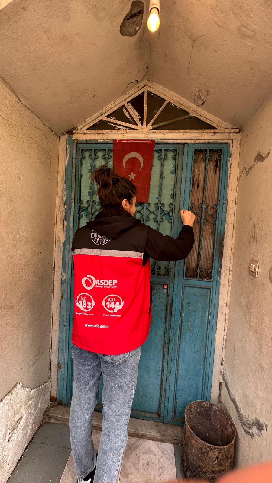 İl Müdürlüğümüze Bağlı Sosyal Hizmet Merkezlerimiz Tarafından il Genelinde Aile Sosyal Destek Program Kapsamında Ziyaretlerimiz Devam Ediyor