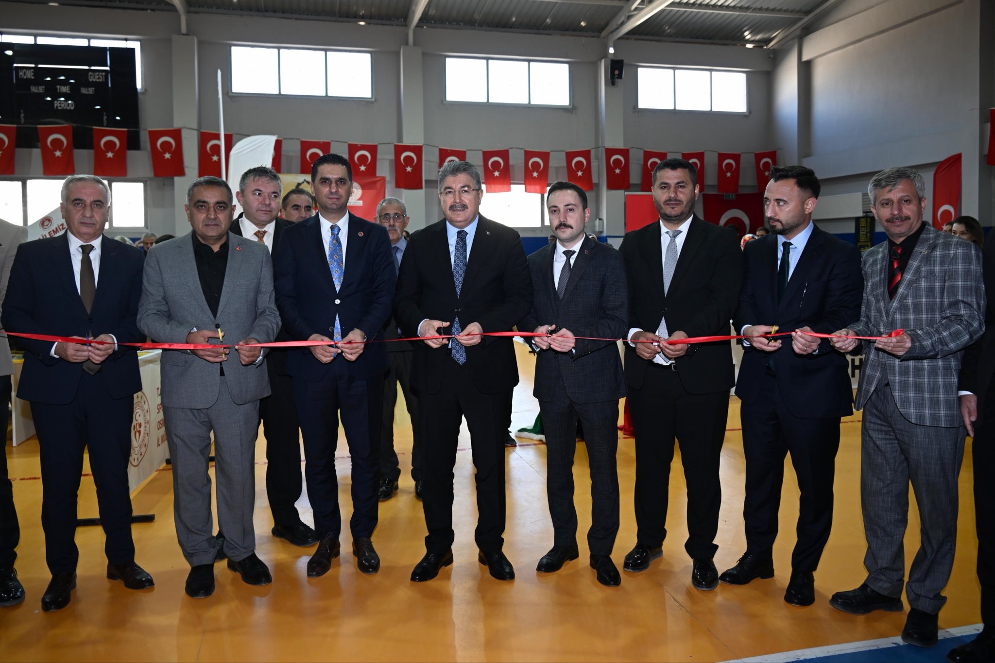 4. Hasanbeyli Kitap Fuarı ve Aile Yılı Etkinliği Gerçekleştirildi