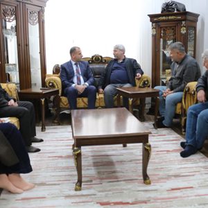 Depremde Evlerini Kaybeden Depremzede Ailelerimizi Ziyaret Ettik. - fotoğraf 1