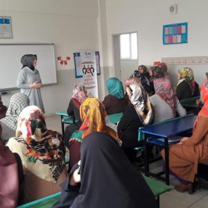 Genç İlçemizde AEP Kapsamında Nuri Özaltın Ve MEV İlköğretim Okullarında “Okul-Aile İşbirliği” Semineri Verildi - fotoğraf 3