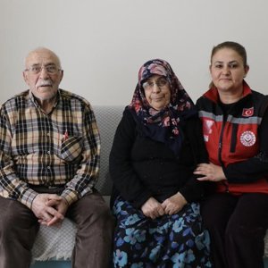 Kahraman Şehidimiz Yakup Doğancan’ın Bizlere EmanetiOolan Kıymetli Annesi ve Babasını Ziyaret Ederek Ellerinden Öptük. - fotoğraf 1