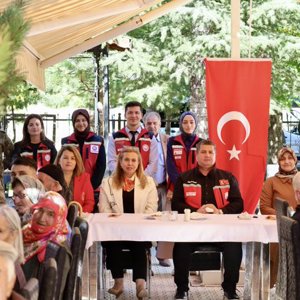 100. Yıl Atatürk Huzurevi ve Ybrm’yi Ziyaret Ederek Kıymetli Büyüklerimizin 1 Ekim Dünya Yaşlılar Gününü Kutladılar. - fotoğraf 1