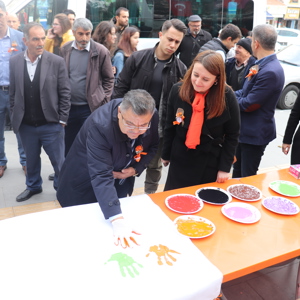 25 Kasım 'Kadına Yönelik Şiddetle Mücadele Günü' Münasebetiyle Etkinlikler Düzenlendi - fotoğraf 5