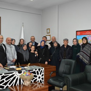 “Her Çocuk Bir Ailede Büyümeyi Hak Eder” Vizyonuyla İki Çocuğumuz Ailesine Kavuştu - fotoğraf 1