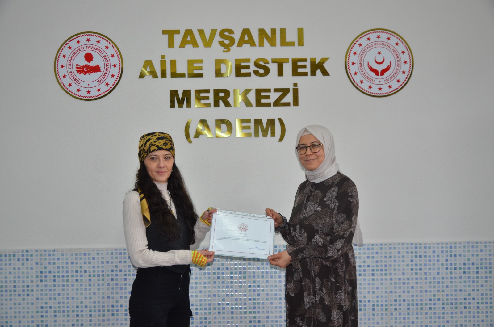 Tavşanlı Aile Destek Merkezi’nde Sertifika Töreni Düzenlendi