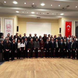Bölgesel Sosyal Hizmet Merkezleri Toplantıları’nın Dördüncüsü İzmir’de Gerçekleştirildi - fotoğraf 3