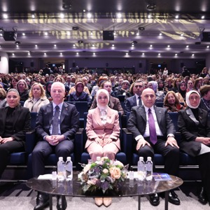 Aile ve Sosyal Hizmetler Bakanımız Göktaş, "Halkbank Üreten Kadınlar Yarışması Ödül Töreni"nde konuştu - fotoğraf 5