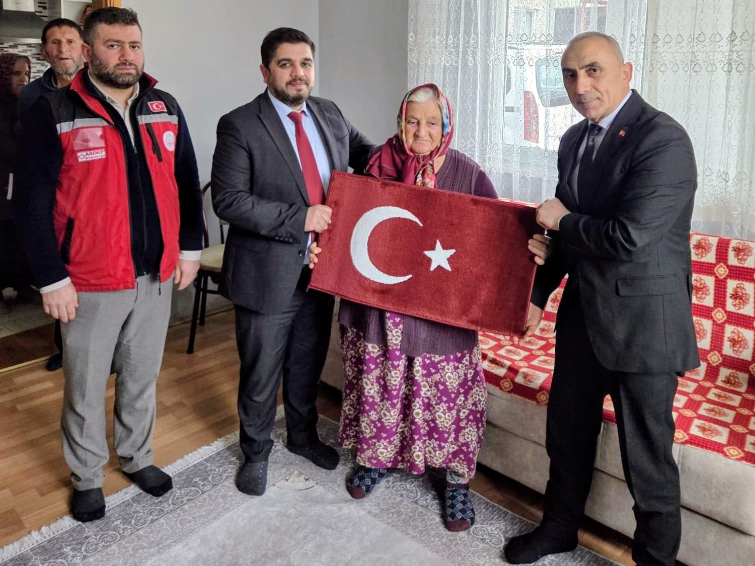 Şehidimiz Yunus AKDENİZ’in Ailesine Ziyaret