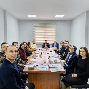 Geçici Koruyucu Aile Hizmet Modeli ve Çocuklarımızın Geleceğine Yönelik Çalışmalar Değerlendirildi. - fotoğraf 1