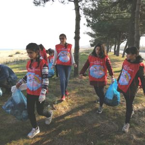 Bugünün Çocuklarının Yarının Çocuklarına Bırakacakları Daha Temiz Bir Dünya İçin El Ele Kampanyası gerçekleştirildi - fotoğraf 4