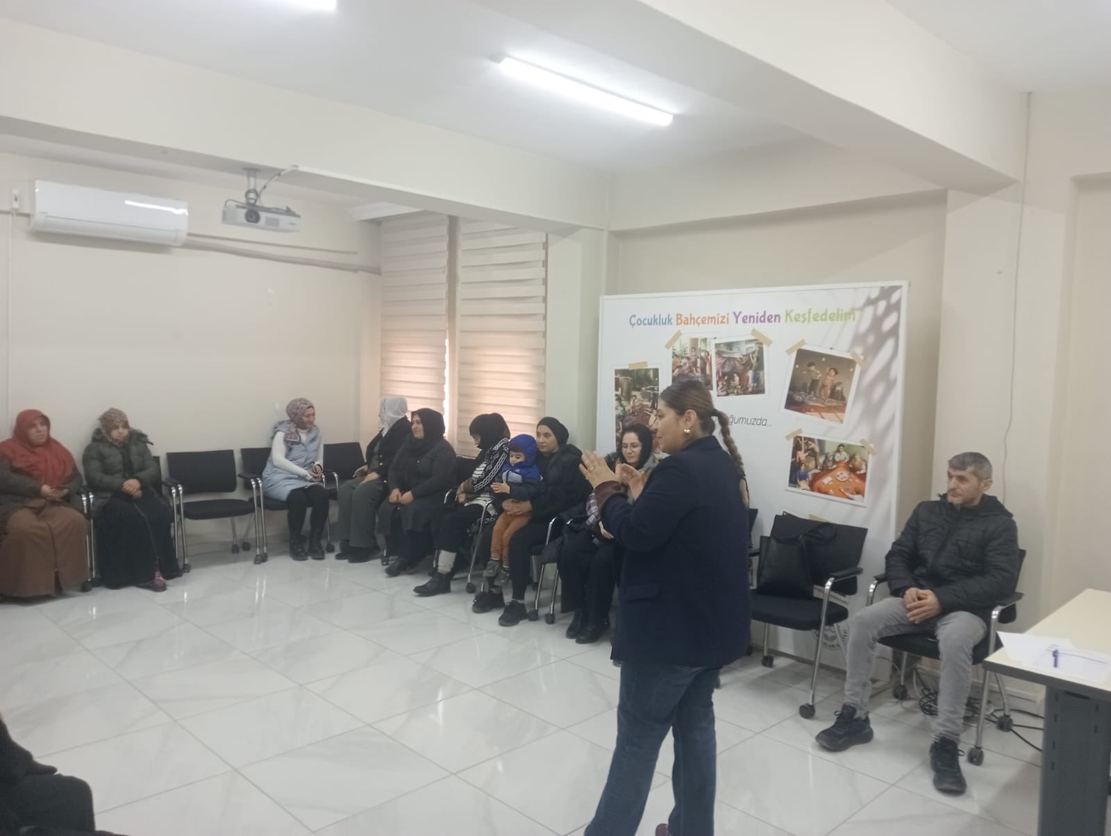 “Aile İçi İletişim" konulu eğitim 