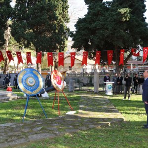 30 Kasım Sinop Deniz Şehitlerini Anma Programı Deniz Şehitliğine Çelenklerin Sunulmasıyla Başladı - fotoğraf 4