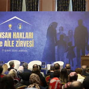 Bakanımız Mahinur Özdemir Göktaş "İnsan Hakları ve Aile Zirvesi"nde konuştu: - fotoğraf 4